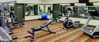 Chateau Nova Hotel Fort Mcmurray Bagian luar foto